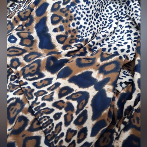 Faux Wrap Front Women's Blue and Brown Leopard Print Swimsuit Size 14 Like New - Picture 8 of 12